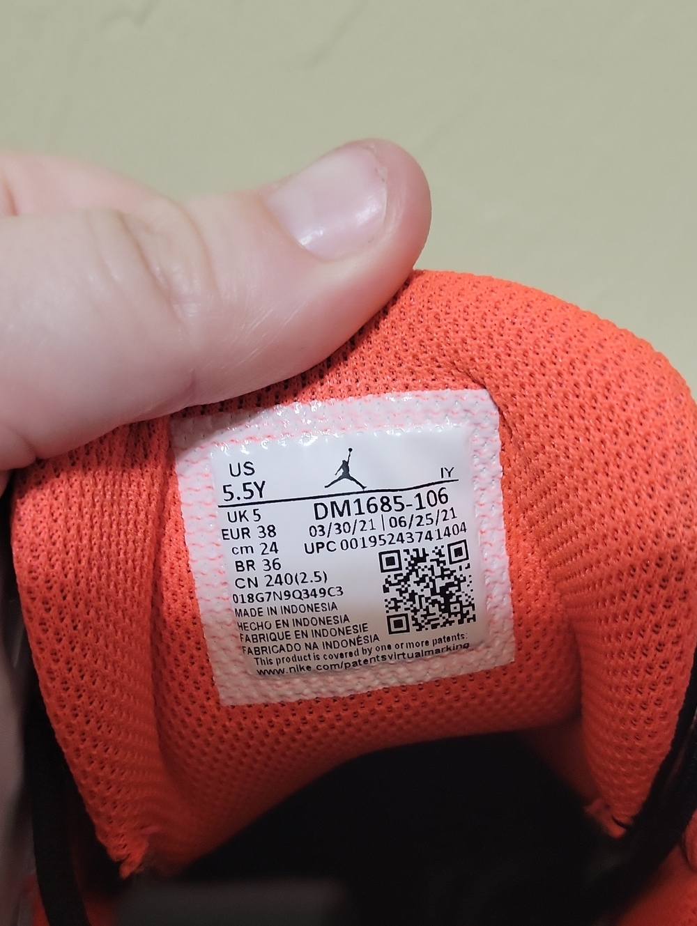 Air Jordan Flight Club 91 White Infrared Hi Top Basketball Sneakers - Picture 5 of 8